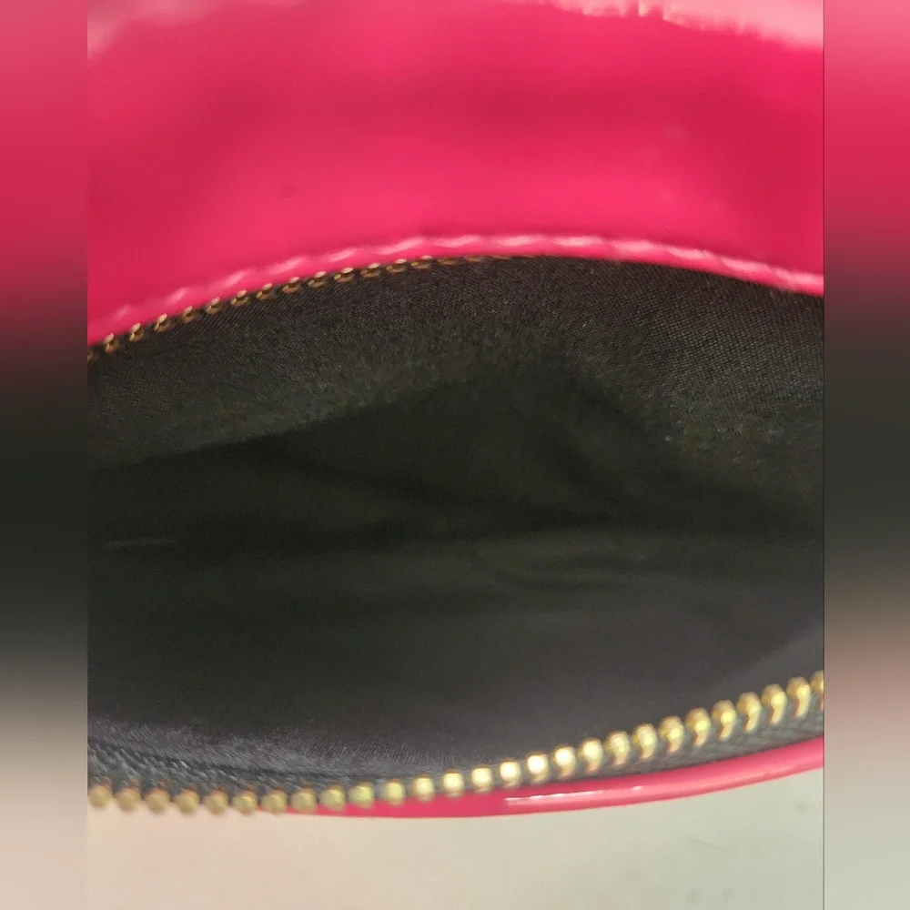 Yves Saint Laurent Small Pink Patent Leather Cosmetic Pouch Makeup Bag